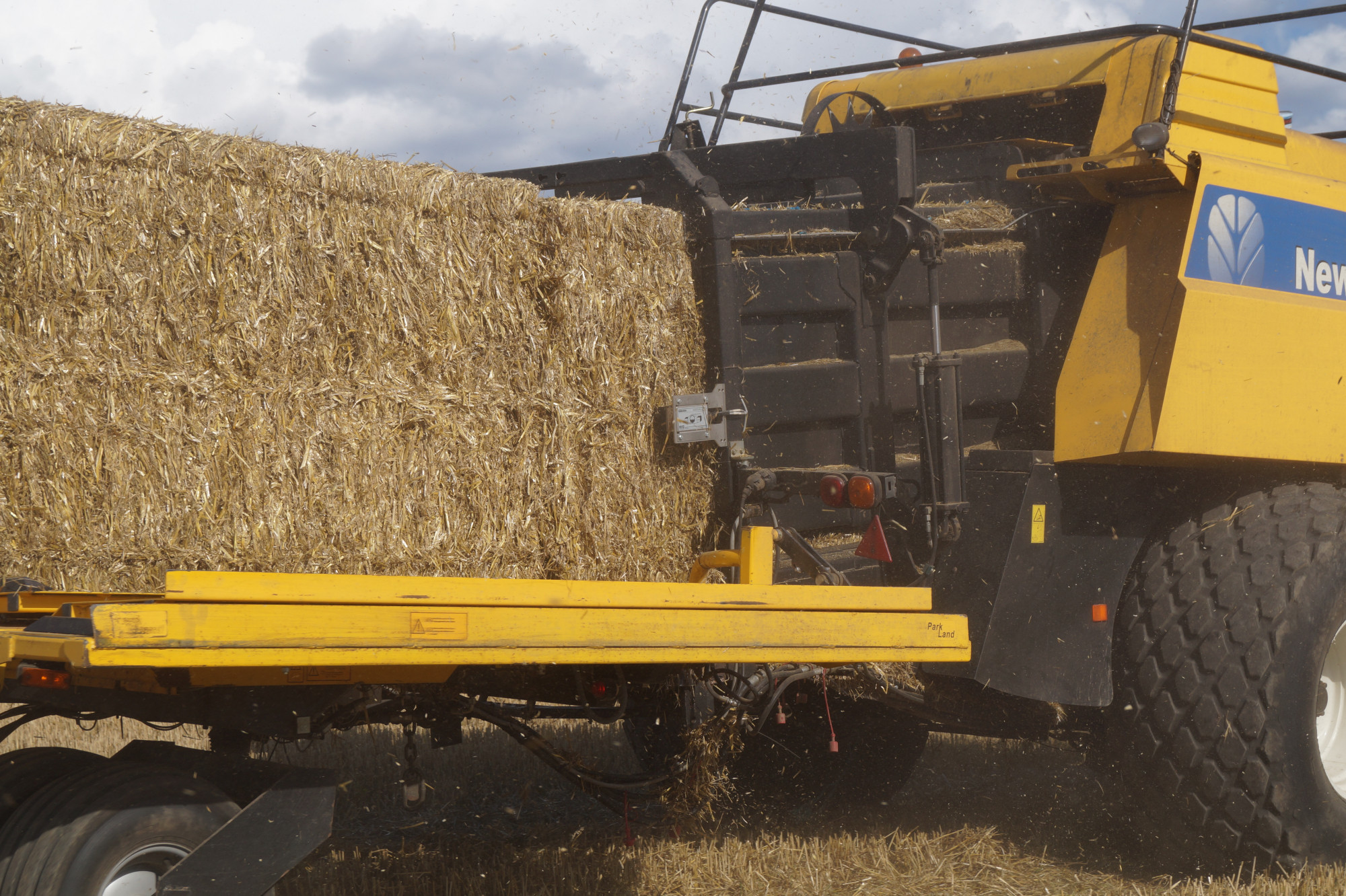 DSE4200 - Balers